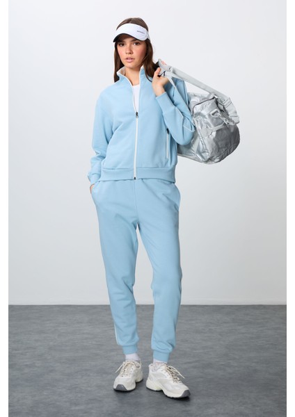 Açık Mavi Kompakt Pamuklu Kalın Pürüzsüz Dokulu Dik Yaka Oversize Fit Kadın Eşofman Takım - 95340