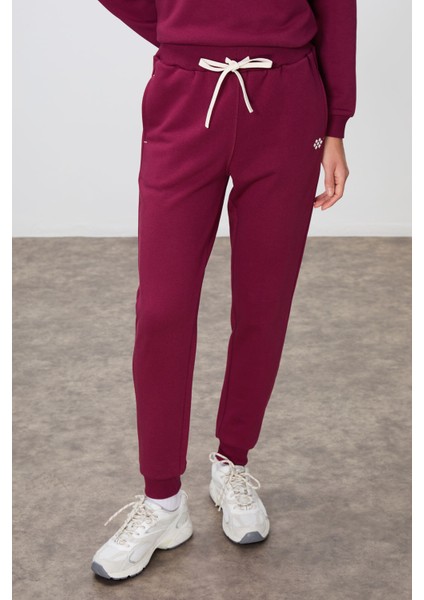 Erguvan Kompakt Pamuklu Kalın Pürüzsüz Dokulu O Yaka Oversize Fit Kadın Eşofman Takım - 95341 modelleri