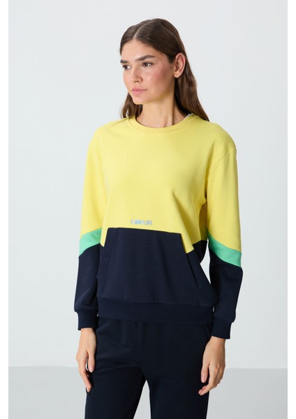 Sarı Kompakt Pamuklu Kalın Pürüzsüz Dokulu O Yaka Oversize Fit Kadın Sweatshirt - 97289 modelleri