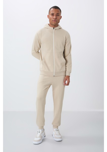 Bej Kompakt Pamuklu Kalın Pürüzsüz Dokulu Kapüşonlu Comfort Fit Erkek Eşofman Takım - 85262 indirimleri