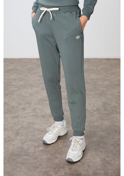 Haki Kompakt Pamuklu Kalın Pürüzsüz Dokulu O Yaka Oversize Fit Kadın Eşofman Takım - 95341 modelleri