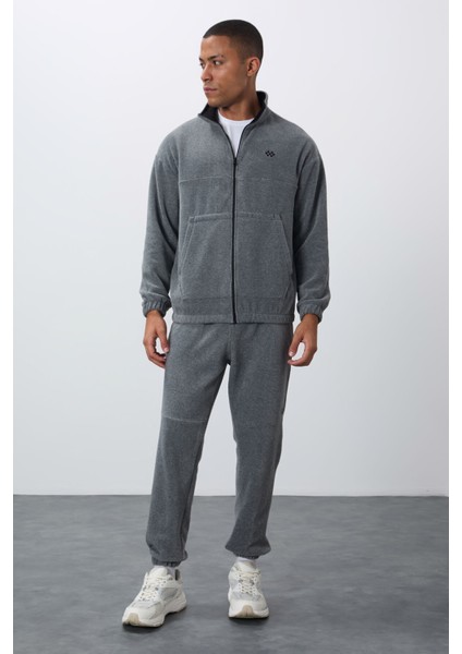 Gri Melanj Kalın Yumuşak Dokulu Comfort Fit Nakışlı Erkek Eşofman Takım - 85269