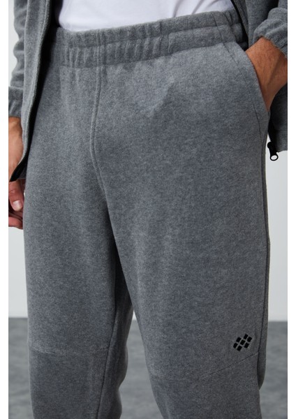 Gri Melanj Kalın Yumuşak Dokulu Comfort Fit Nakışlı Erkek Eşofman Takım - 85269 fırsatları