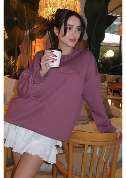 Soft Vişne Kompakt Pamuklu Kalın Pürüzsüz Dokulu O Yaka Oversize Fit Kadın Sweatshirt - 97288 modelleri