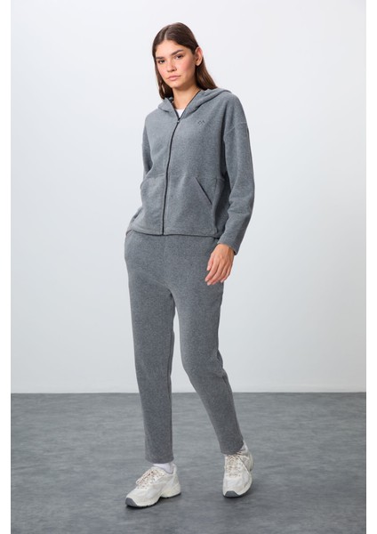 Gri Melanj Kalın Yumuşak Dokulu Kapüşonlu Oversize Nakışlı Polar Kadın Eşofman Takım -95338