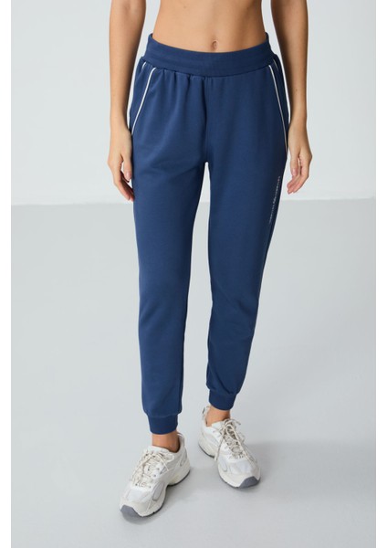 Parlament Kompakt Pamuklu Kalın Pürüzsüz Dokulu Standart Fit Kadın Eşofman Altı - 94660 modelleri