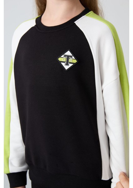 Siyah O Yaka Geniş Paça Standart Fit Baskılı Kız Çocuk Eşofman Takım - 75165 fırsatları