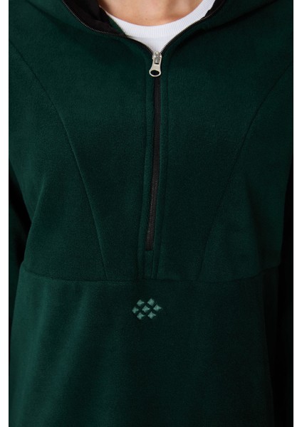 Çam Yeşili Kalın Yumuşak Dokulu Kapüşonlu Oversize Nakışlı Polar Kadın Sweatshirt -97286 fırsatları