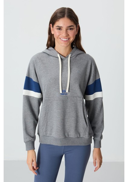 Gri Melanj Kompakt Pamuklu Kalın Pürüzsüz Dokulu Kapüşonlu Oversize Fit Kadın Sweatshirt - 97290 fırsatları