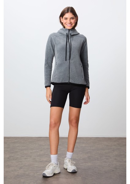Gri Melanj Kalın Yumuşak Dokulu Kapüşonlu Standart Fit Nakışlı Polar Kadın Sweatshirt -97287 fırsatları
