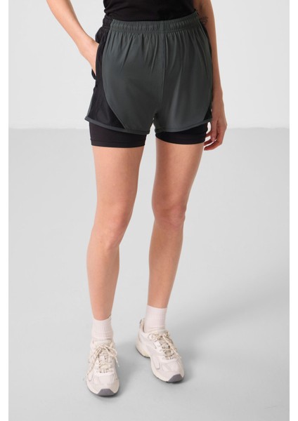 Haki Polyester Gizli Cep Fermuarlı Standart Kalıp Kadın Içi Taytlı Şort - 91015 fırsatları