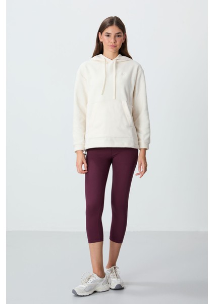 Ekru Kalın Yumuşak Dokulu Kapüşonlu Oversize Nakışlı Polar Kadın Sweatshirt - 97292 fiyatları