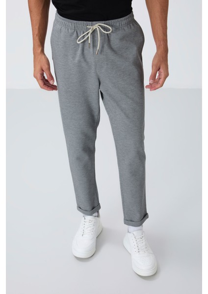 Gri Melanj Yüzeyi Dokulu Standart Fit Erkek Eşofman Alt - 82154