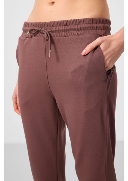 Kahverengi Yumuşak Dokulu Gizli Fermuarlı Dar Paça Kadın Pantolon - 94668 modelleri
