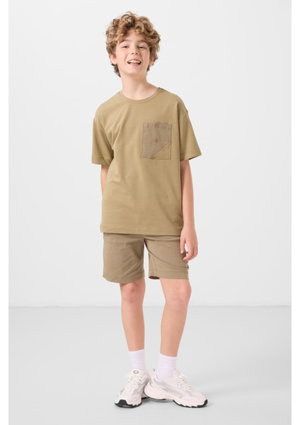 Koyu Bej-Camel Pamuklu Oversize Fit Dokuma Hafif Esnek Chino Erkek Çocuk Şort Takım - 11278