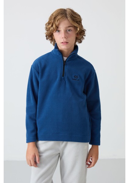 Parlament Kalın Yumuşak Dokulu Standart Fit Nakışlı Polar Erkek Çocuk sweatshirt - 11221