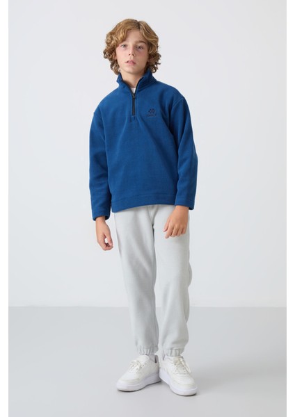 Parlament Kalın Yumuşak Dokulu Standart Fit Nakışlı Polar Erkek Çocuk sweatshirt - 11221 fiyatları