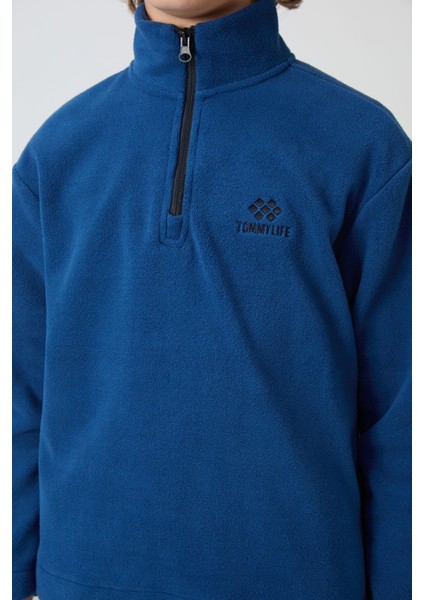 Parlament Kalın Yumuşak Dokulu Standart Fit Nakışlı Polar Erkek Çocuk sweatshirt - 11221 modelleri