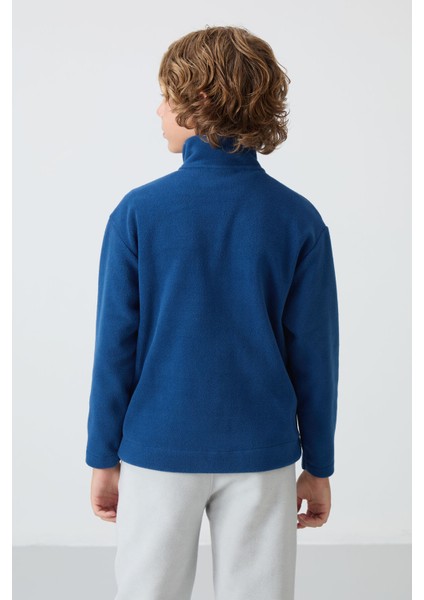 Parlament Kalın Yumuşak Dokulu Standart Fit Nakışlı Polar Erkek Çocuk sweatshirt - 11221 indirimleri