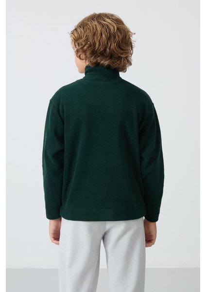 Çam Yeşil Kalın Yumuşak Dokulu Standart Fit Nakışlı Polar Erkek Çocuk sweatshirt - 11221 indirimleri