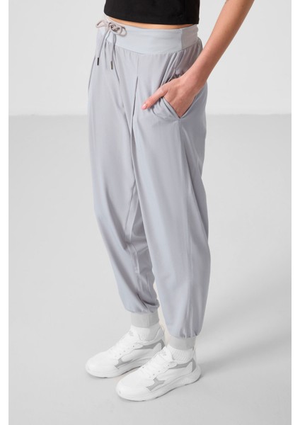 Taş Polyester Cepli Standart Kalıp Kadın Pantolon - 94677 fırsatları