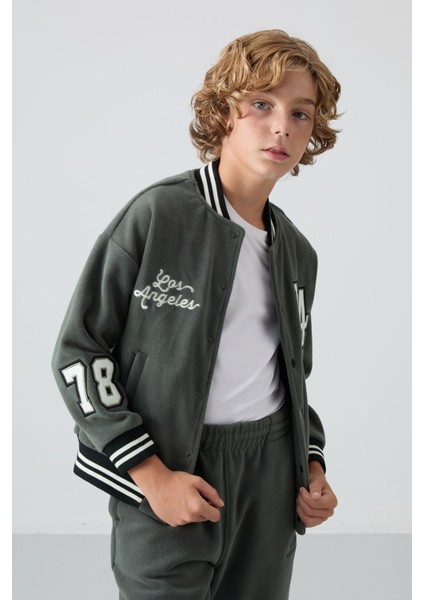 Haki Kalın Yumuşak Dokulu Standart Fit Nakışlı Polar Erkek Çocuk Kolej Ceket - 11227