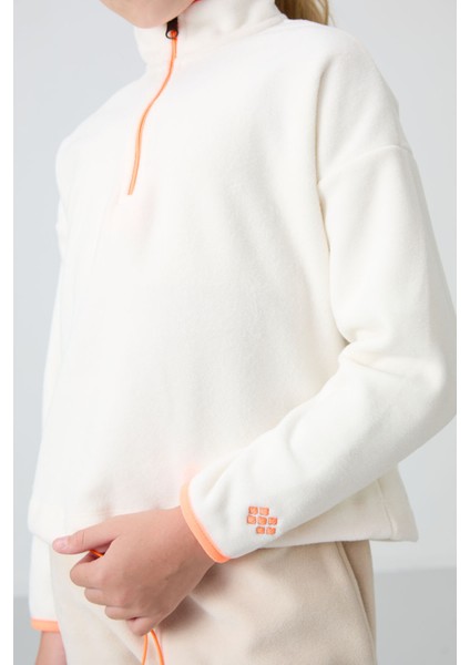 Ekru Kalın Yumuşak Dokulu Standart Fit Nakışlı Polar Kız Çocuk Sweatshirt - 75151 fiyatları