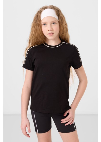 Siyah Pamuklu O Yaka Standart Fit Basic Kız Çocuk T-Shirt - 75177 fırsatları
