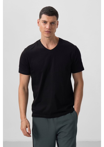 Standart Fit Basic V Yaka 3lü Paket Siyah-Beyaz-Petrol Erkek T-Shirt 87912 modelleri