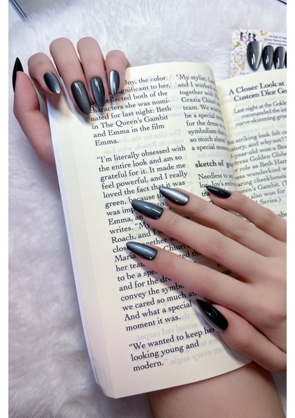 Medıum Beden Siyah Kedi Gözü Tırnak Orta Badem 10 Adet Takma Tırnak Seti Kutulu T139 indirimleri