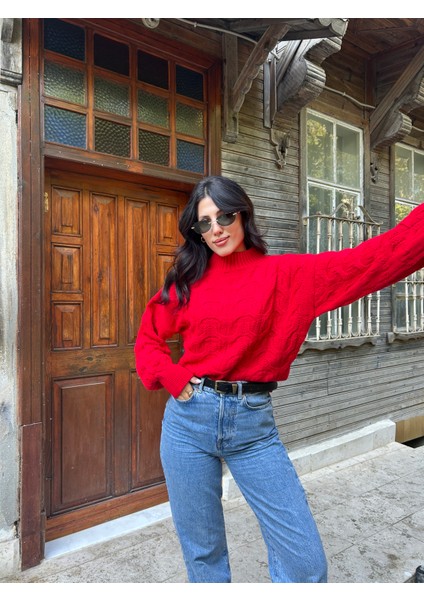 KZK0002 Kadın Jakar Desen Yürütmeli Örgü Crop Kazak fırsatları