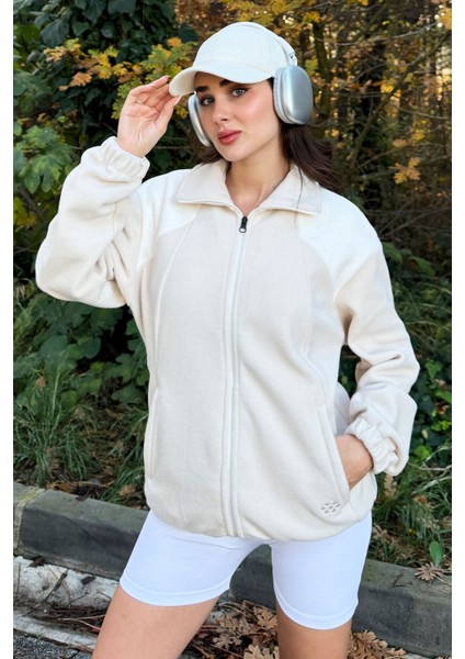 Bej Kalın Yumuşak Dokulu Dik Yaka Oversize Nakışlı Polar Kadın Sweatshirt - 97293