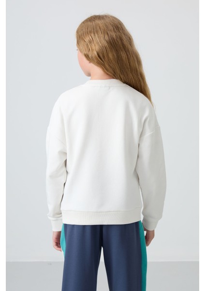 Ekru Pamuklu İçi Tüylü Yumuşak Dokulu Oversize Nakışlı Kız Çocuk Sweatshirt - 75150 indirimleri
