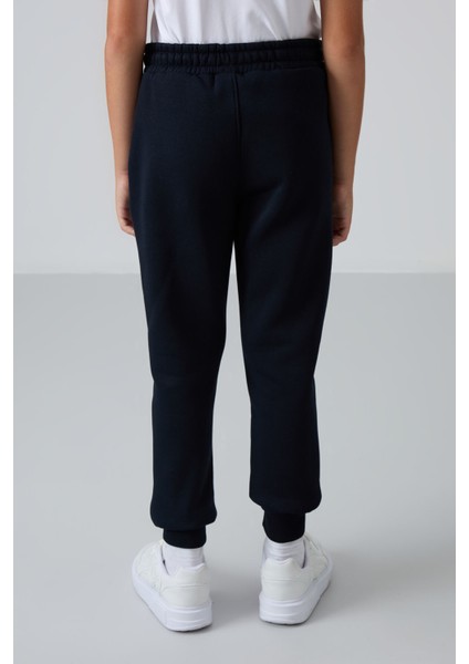 Lacivert Pamuklu Kalın İçi Tüylü Yumuşak Dokulu Standart Fit Nakışlı Erkek Çocuk Eşofman Alt - 11224 indirimleri