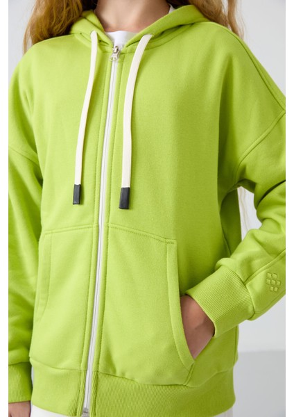 Lime Yeşil Pamuklu İçi Tüylü Yumuşak Dokulu Standart Fit Nakışlı Kız Çocuk Sweatshirt - 75149 modelleri