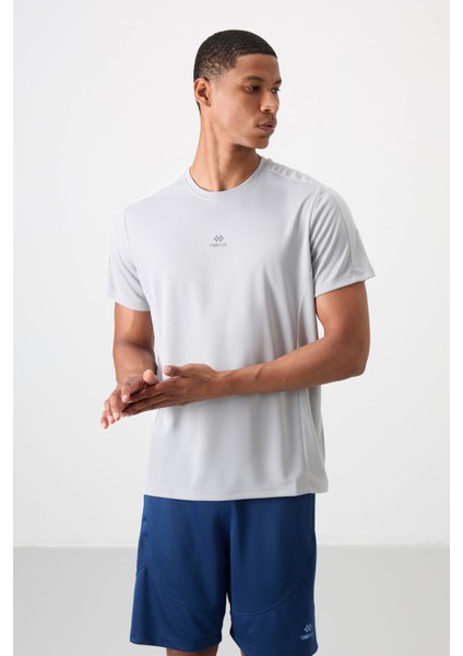 Gri Polyester Nefes Alan Dokulu İnce Esnek Standart Fit Erkek Performans T-Shirt - 88390
