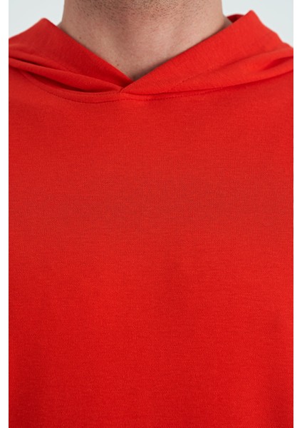 Fiesta Kanguru Cepli Yazı Nakışlı Kapüşonlu Erkek T-Shirt - 88195 modelleri