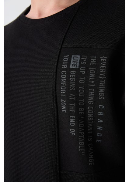 Tommy Life Siyah Pamuklu Kalın Yüzeyi Dokulu Oversize Fit Baskılı Erkek T-Shirt - 88338 modelleri