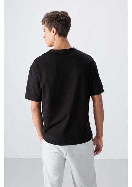 Siyah Pamuklu Kalın Yumuşak Dokulu Oversize Fit Baskılı Erkek T-Shirt - 88342 indirimleri