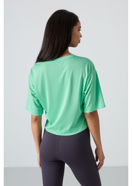 Su Yeşili Polyester Nefes Alan Dokulu İnce Esnek Oversize Fit Performans Kadın T-Shirt - 97284 indirimleri