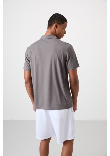 Koyu Gri Logo Baskılı Standart Kalıp Polo Yaka Aktif Spor Erkek T-Shirt - 88252 indirimleri