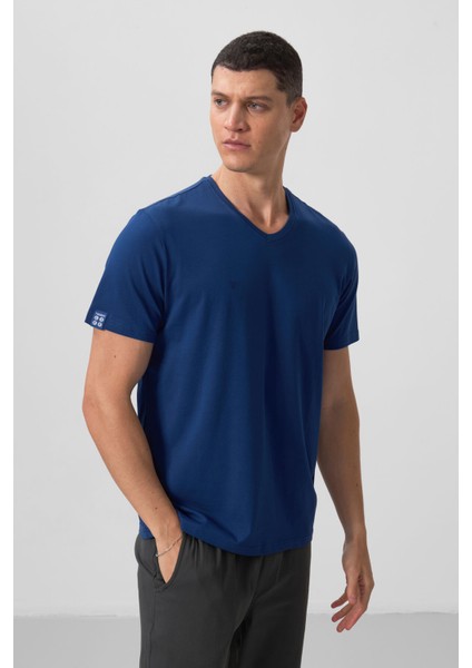 Parlament Basic Kısa Kol Standart Kalıp V Yaka Erkek T-Shirt - 87912 fırsatları