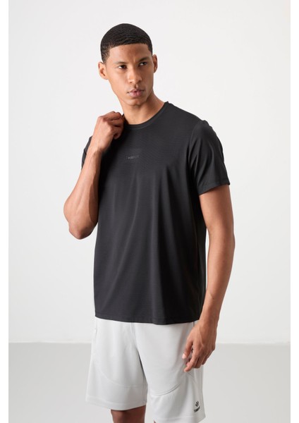 Tommy Life Siyah Polyester Nefes Alan Dokulu Ince Esnek Standart Fit Erkek Performans T-Shirt - 88384 fırsatları