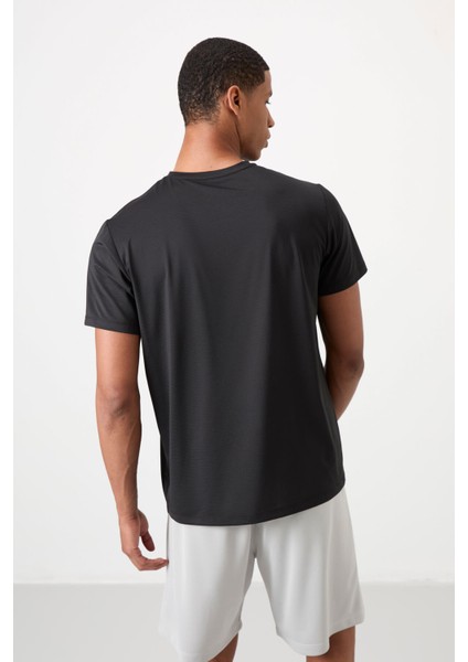 Tommy Life Siyah Polyester Nefes Alan Dokulu Ince Esnek Standart Fit Erkek Performans T-Shirt - 88384 indirimleri