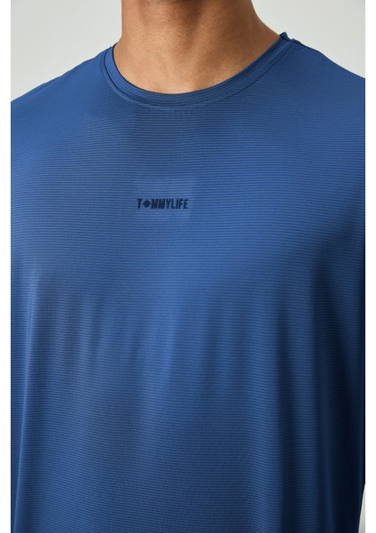 Tommy Life Parlament Polyester Nefes Alan Dokulu Ince Esnek Standart Fit Erkek Performans T-Shirt - 88384 fırsatları