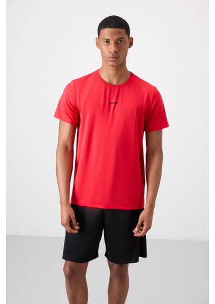 Tommy Life Kırmızı Polyester Nefes Alan Dokulu Ince Esnek Standart Fit Erkek Performans T-Shirt - 88384