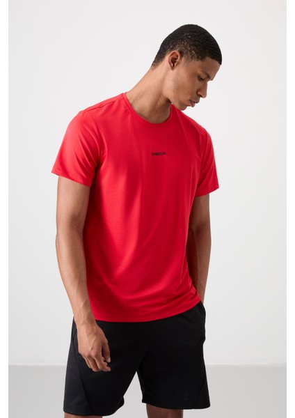 Tommy Life Kırmızı Polyester Nefes Alan Dokulu Ince Esnek Standart Fit Erkek Performans T-Shirt - 88384 fırsatları