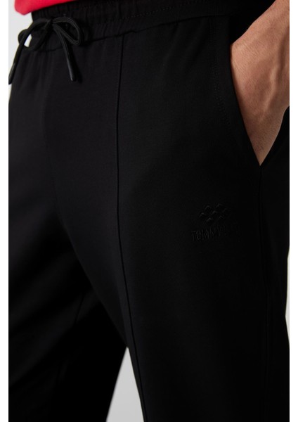 Siyah Pamuklu Yumuşak Dokulu Comfort Fit Nakışlı Erkek Jogger - 82123 modelleri