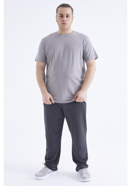 Gri Basic Kısa Kol O Yaka Büyük Beden Erkek T-Shirt - 88072 fiyatları