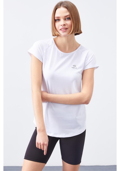 Beyaz Sırt Pencereli Kısa Kol Standart Kalıp O Yaka Kadın T-Shirt - 97101 indirimleri